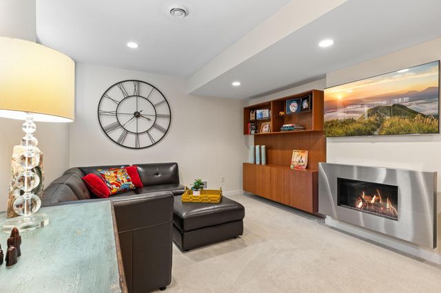 15393 Shadow Creek Road, Maple Grove, MN 55311