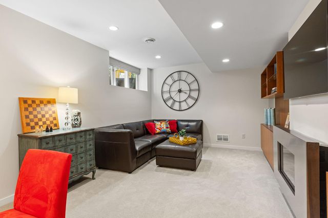 15393 Shadow Creek Road, Maple Grove, MN 55311
