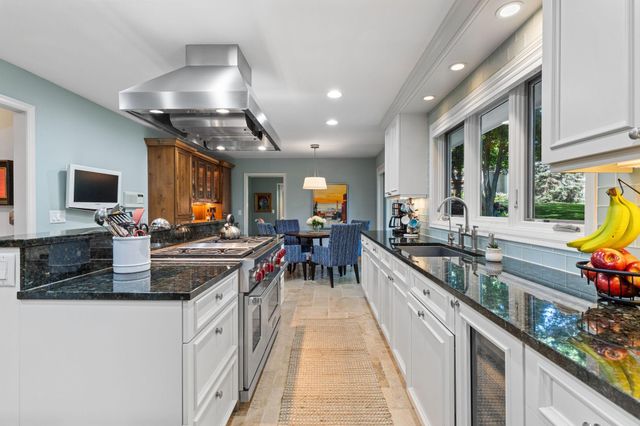 15393 Shadow Creek Road, Maple Grove, MN 55311