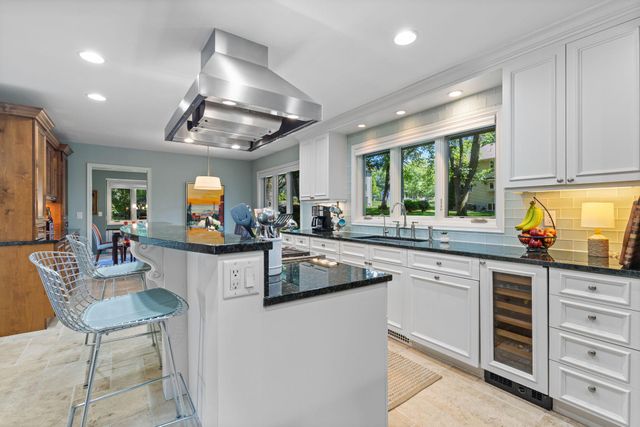 15393 Shadow Creek Road, Maple Grove, MN 55311
