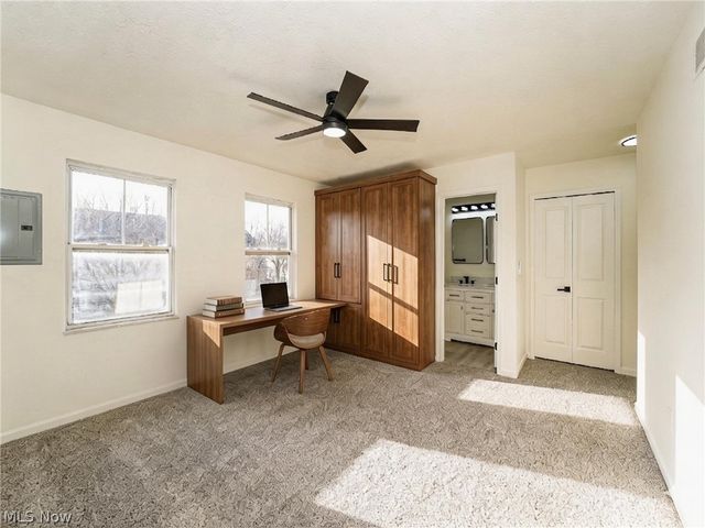 821 Nela View Road, Cleveland Heights, OH 44112