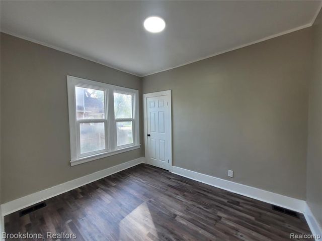 3241 Lawrence Street, Detroit, MI 48206