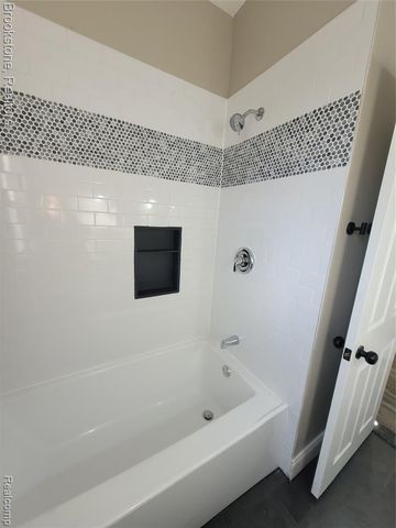 3241 Lawrence Street, Detroit, MI 48206