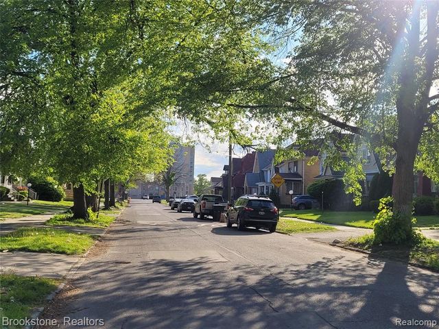 3241 Lawrence Street, Detroit, MI 48206