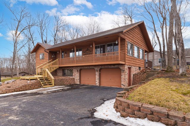 487 Shorewood Drive, Detroit Lakes, MN 56501