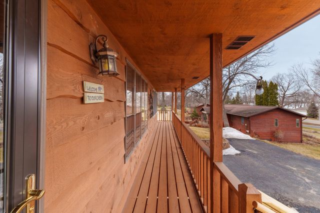 487 Shorewood Drive, Detroit Lakes, MN 56501