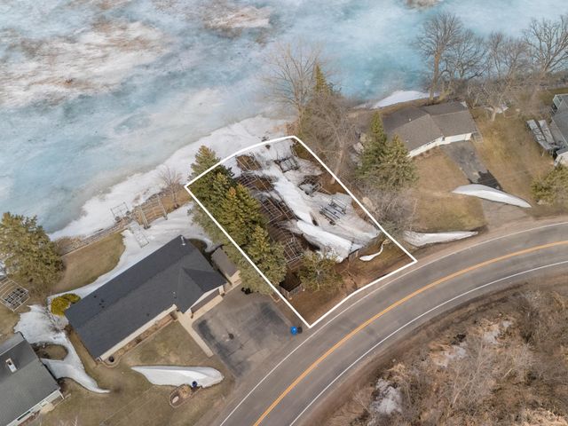 487 Shorewood Drive, Detroit Lakes, MN 56501