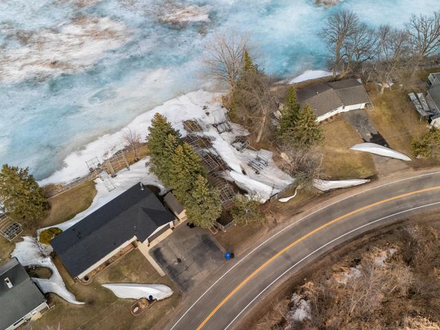 487 Shorewood Drive, Detroit Lakes, MN 56501