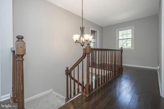3715 WINDRIDGE DR, Doylestown, PA 18902