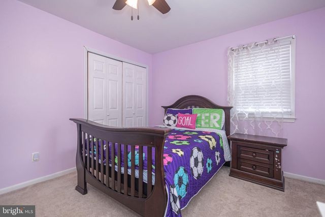 3715 WINDRIDGE DR, Doylestown, PA 18902