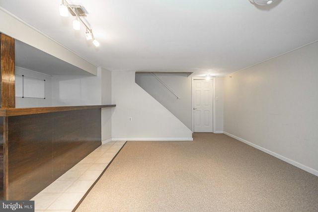 3715 WINDRIDGE DR, Doylestown, PA 18902