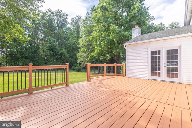 3715 WINDRIDGE DR, Doylestown, PA 18902