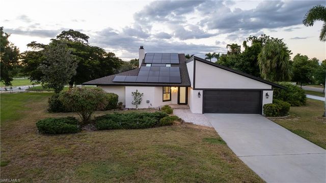 16701 Bobcat DR, Fort Myers, FL 33908