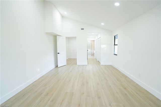 16701 Bobcat DR, Fort Myers, FL 33908