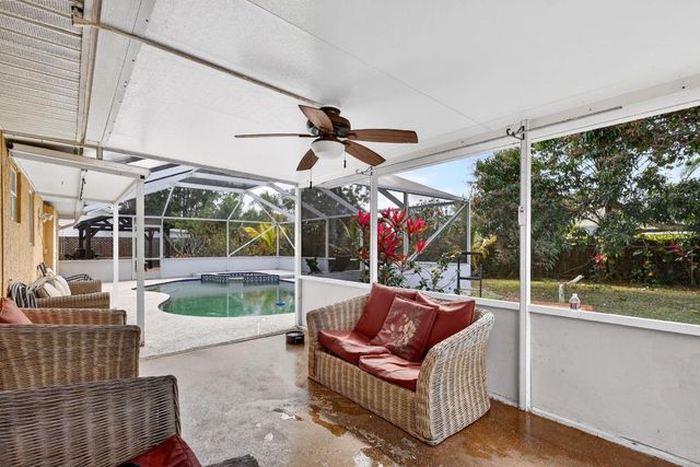 331 NE Camelot Drive, Port St. Lucie, Port St Lucie, FL 34983