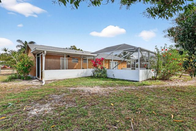 331 NE Camelot Drive, Port St. Lucie, Port St Lucie, FL 34983