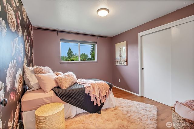 1527 34th Avenue Ct SW, Puyallup, WA 98373
