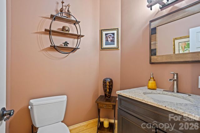 163 Old Poplar Lane, Flat Rock, NC 28731