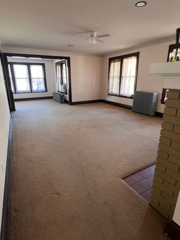 702 N Raynor Avenue 2, Joliet, IL 60435