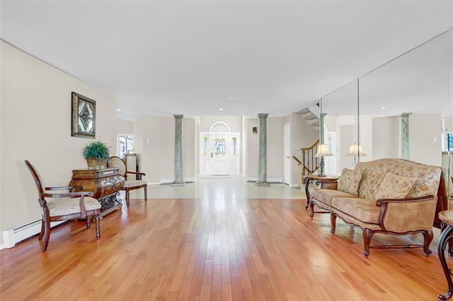 169 Ocean Avenue, Massapequa, NY 11758