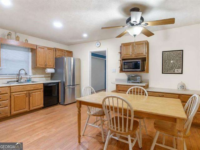 93 Vanessa Drive SE, Smyrna, GA 30082