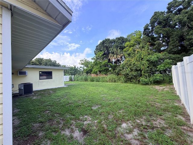 2336 JAVA PLUM AVENUE, Sarasota, FL 34232