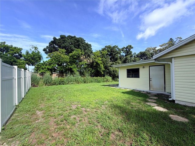 2336 JAVA PLUM AVENUE, Sarasota, FL 34232