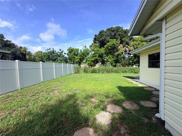 2336 JAVA PLUM AVENUE, Sarasota, FL 34232