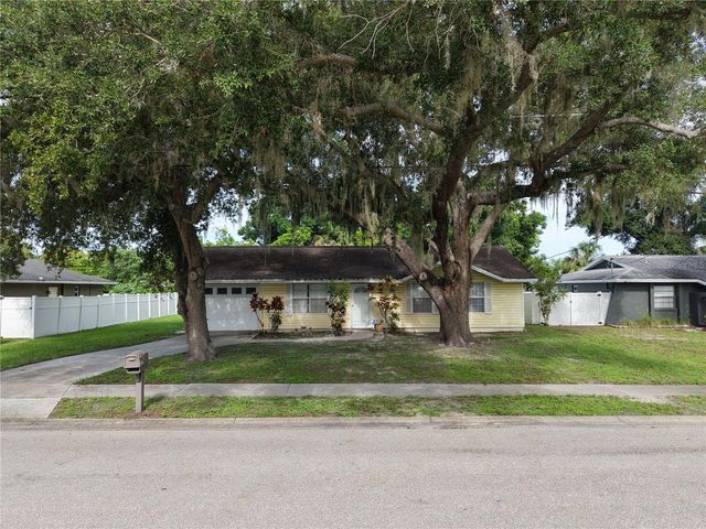 2336 JAVA PLUM AVENUE, Sarasota, FL 34232