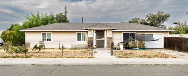 2303 Roanoke Ave, Sacramento, CA 95838
