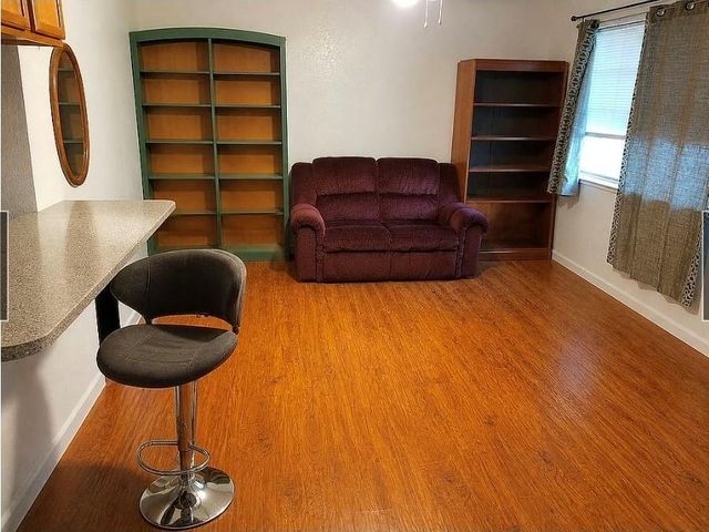 2303 Roanoke Ave, Sacramento, CA 95838
