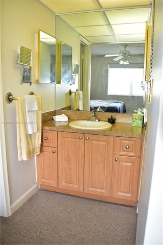 9461 Sunrise Lakes Blvd 103, Sunrise, FL 33322