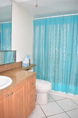 9461 Sunrise Lakes Blvd 103, Sunrise, FL 33322