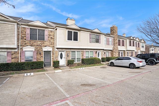 617 Carriagehouse Lane 3E, Garland, TX 75040