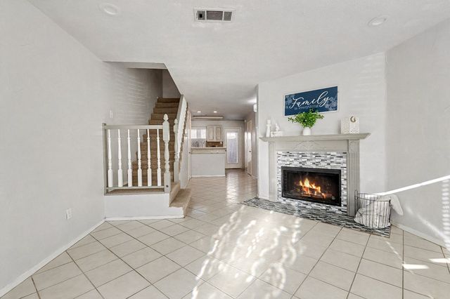 617 Carriagehouse Lane 3E, Garland, TX 75040