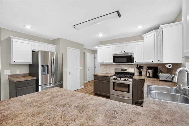 386 Morhouse Drive, Galesburg, MI 49053