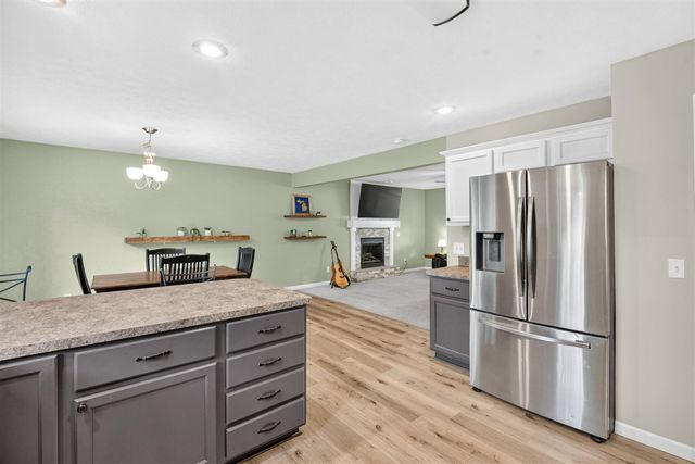 386 Morhouse Drive, Galesburg, MI 49053