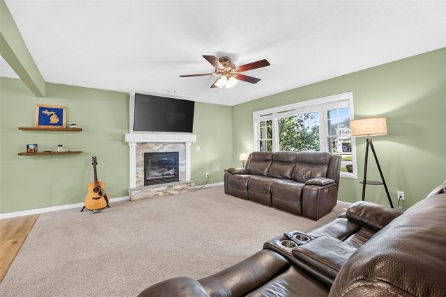 386 Morhouse Drive, Galesburg, MI 49053