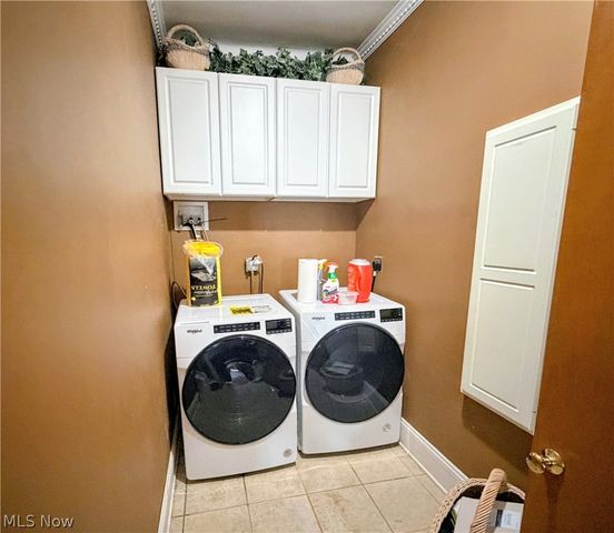 25390 Nobottom Road, Olmsted Twp, OH 44138