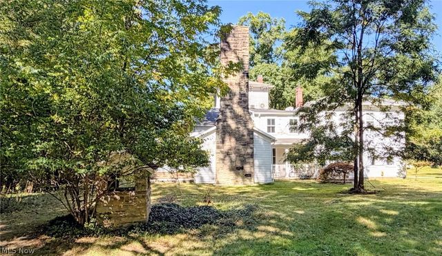 25390 Nobottom Road, Olmsted Twp, OH 44138