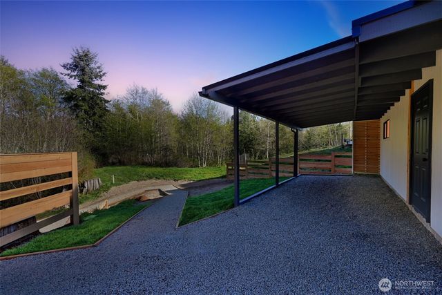 38274 Vista Key Drive NE, Hansville, WA 98340