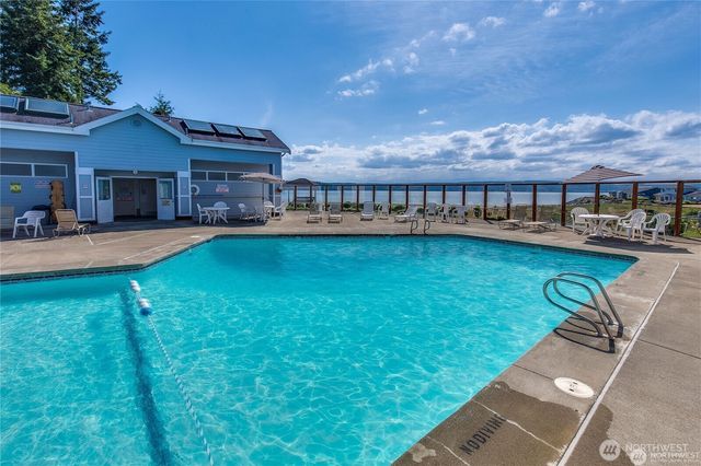 38274 Vista Key Drive NE, Hansville, WA 98340
