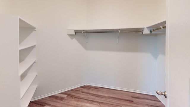 2100 Iron Rail TER, Round Rock, TX 78664