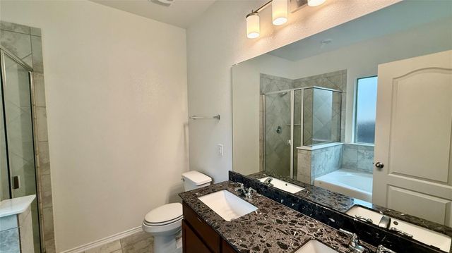 2100 Iron Rail TER, Round Rock, TX 78664