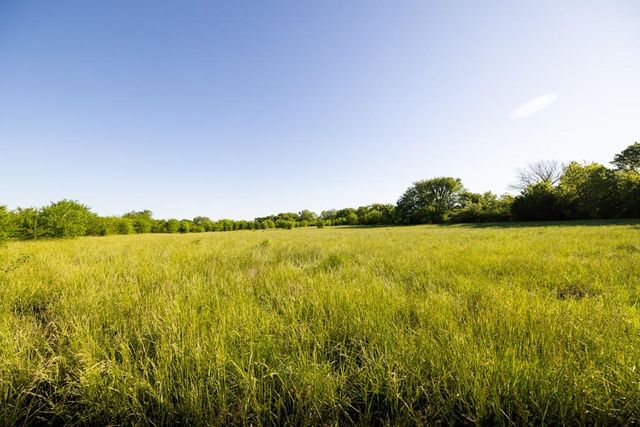 N 790 Road, Baldwin City, KS 66006