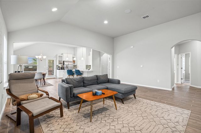 10218 Ansel DR, Austin, TX 78747