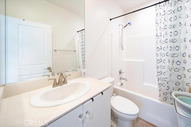 8353 Forest Park, Chino, CA 91708