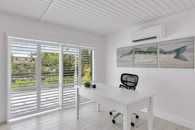 106 San Juan Drive & Boat Slip, Plantation Key, FL 33036