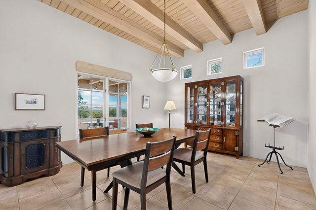 24 Calle Electra, Santa Fe, NM 87508