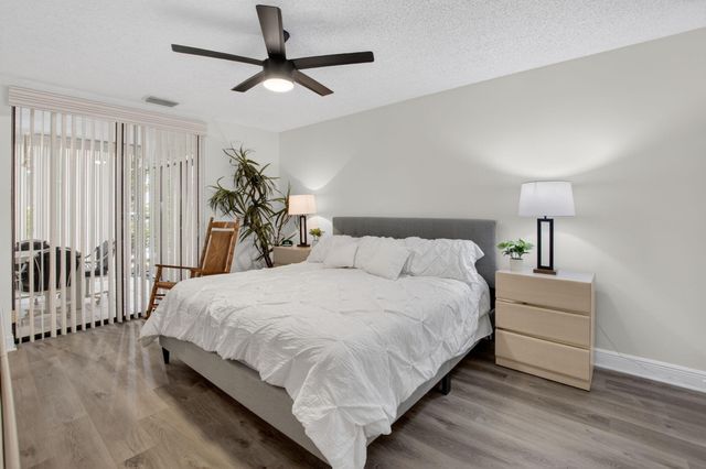 5418 Firenze Drive F, Boynton Beach, FL 33437